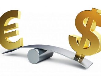 Чистый спрос населения РФ на иностранную валюту в декабре 2019 года взлетел